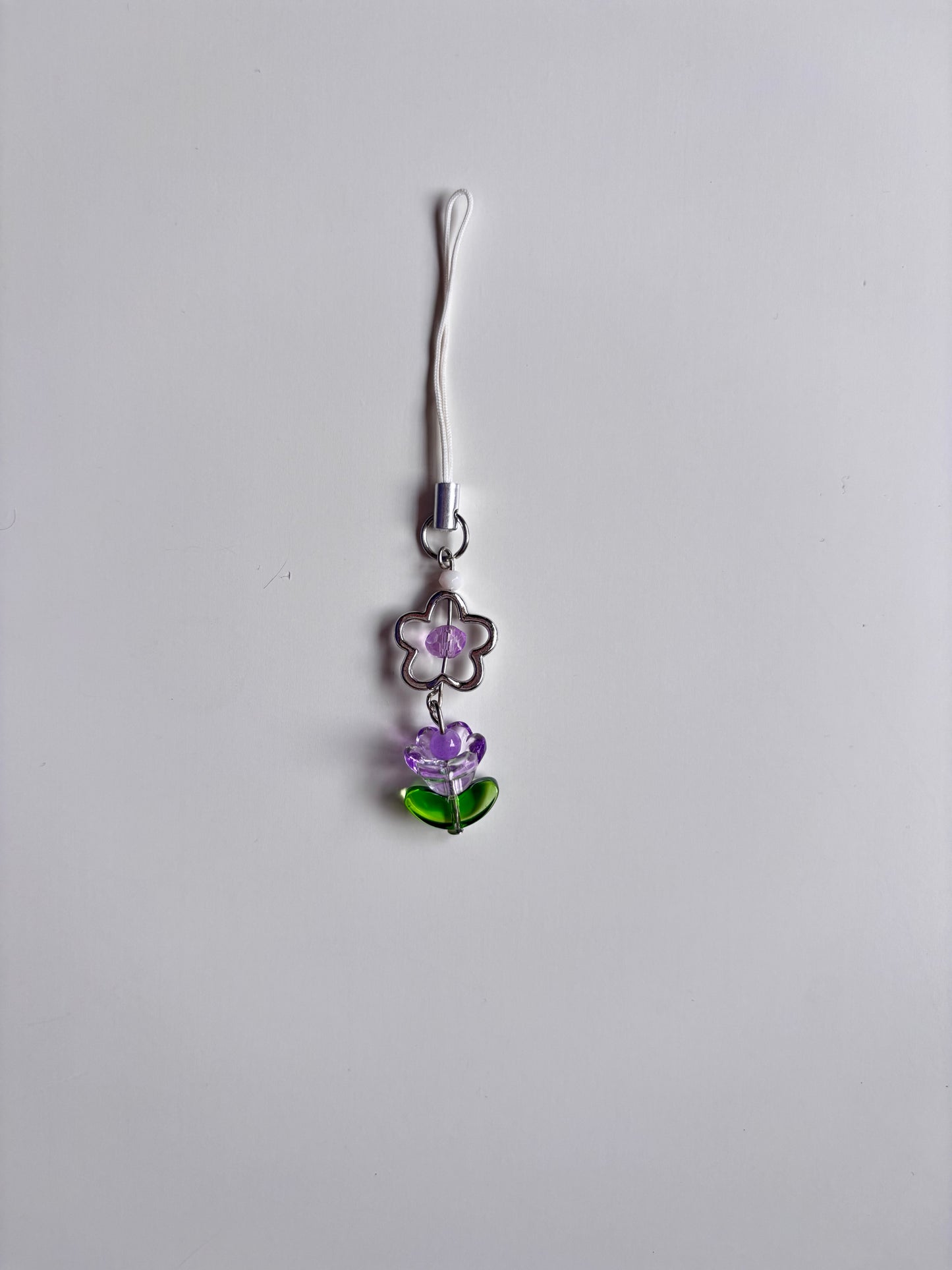 Tulip beaded charm