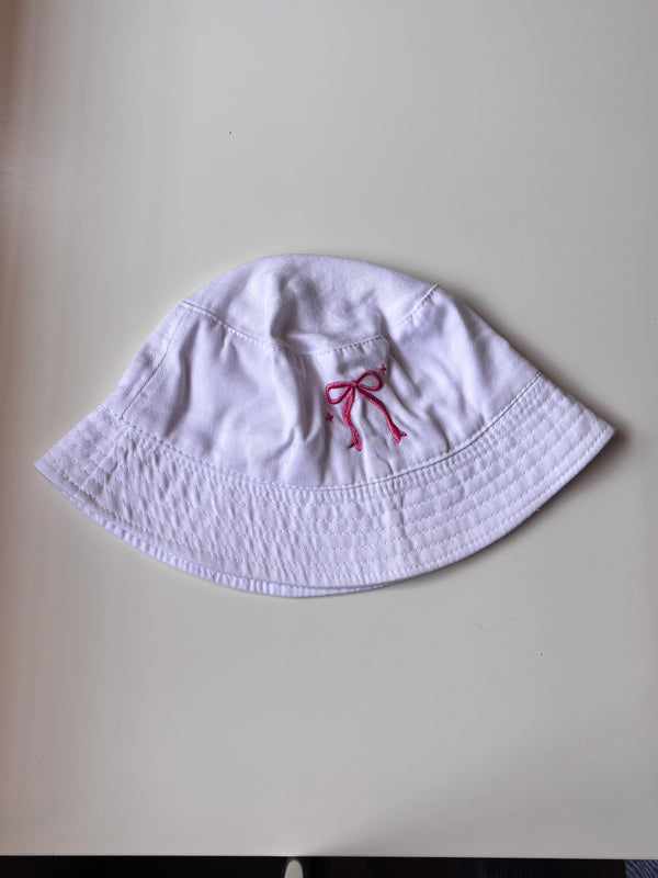 Pink bow bucket hat